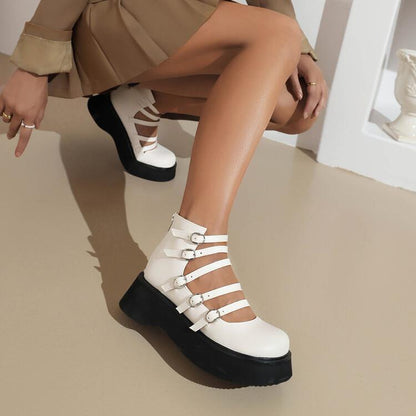 Chic Orthopedic Sandals with Unique Design