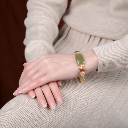 Romantic Silver Bracelet for Special Moments