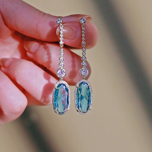 Charming Earring for Any Occasion