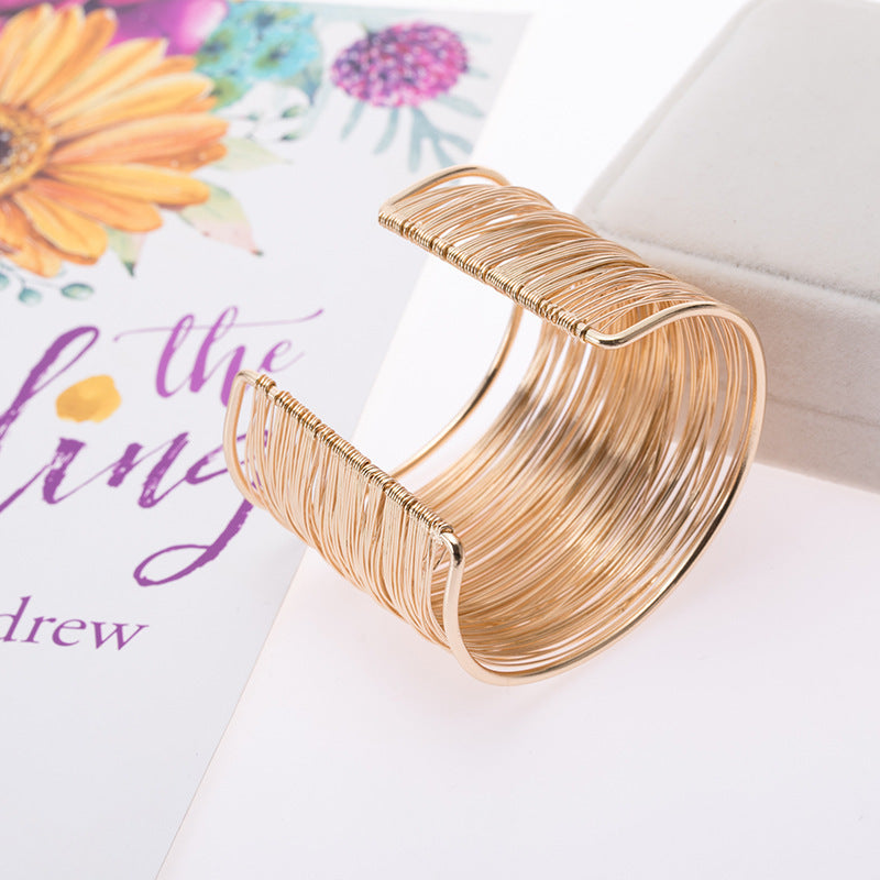 Charming Bracelet for Any Occasion