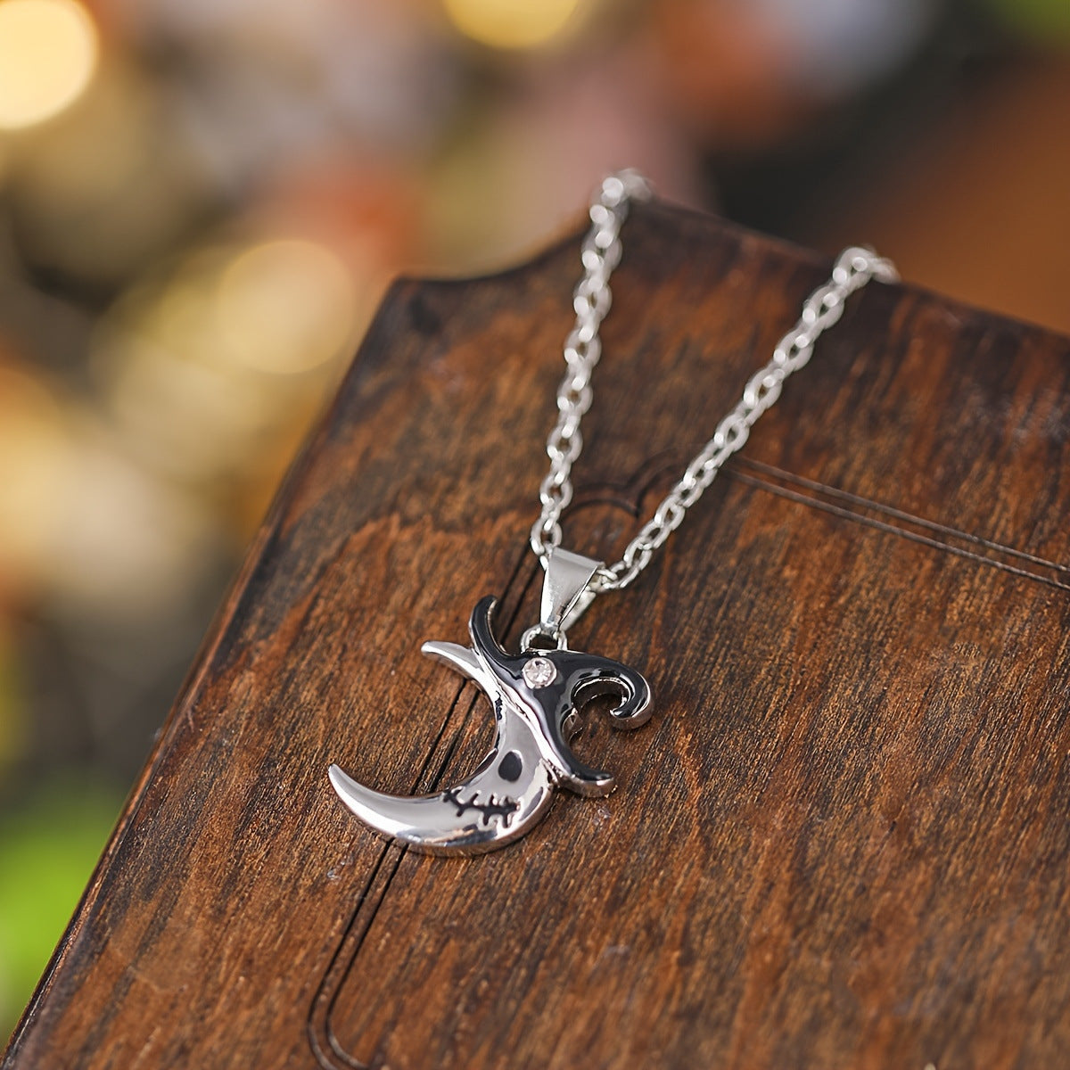 Beautiful Necklace with Unique Style