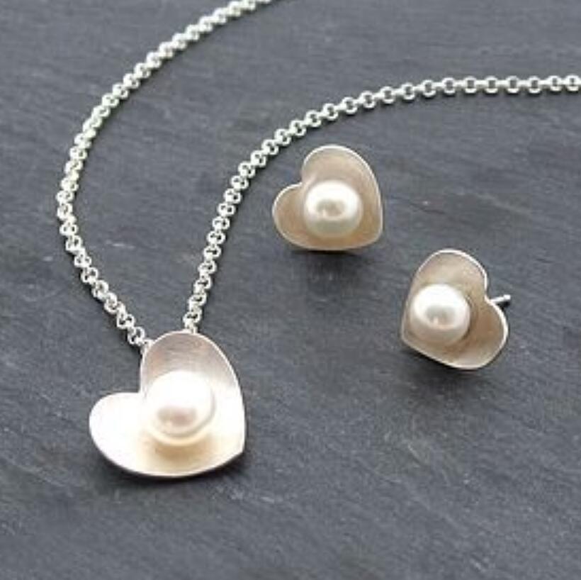 Vintage Handmade Pearl Set