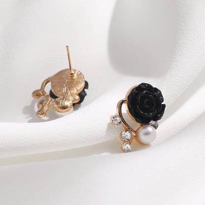 Delicate Artisan Pearl Earring