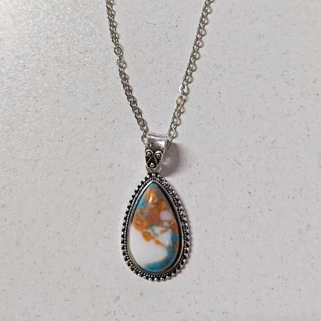 Classic Necklace with Timeless Appeal