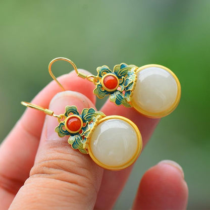 Beautiful Gold Earring with Unique Style