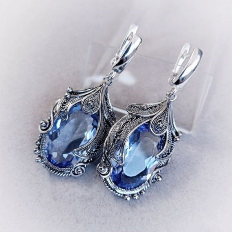 Charming Pearl Earring for Any Occasion