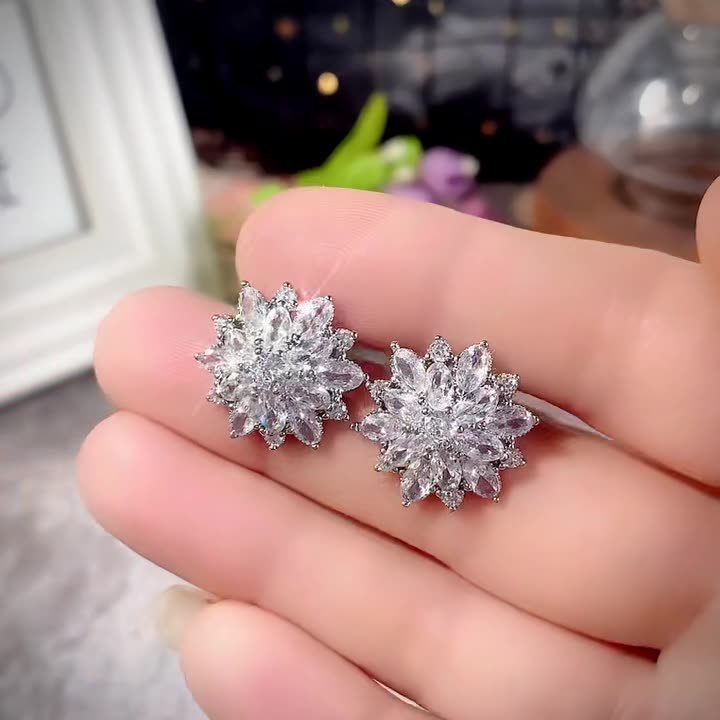 Vintage Handmade Earring