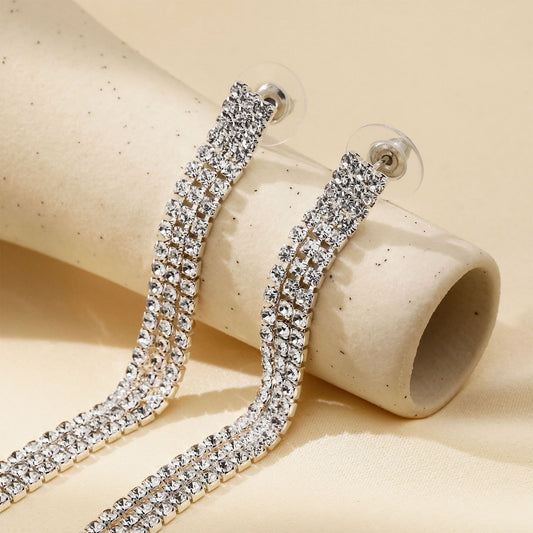 Charming Earring for Any Occasion
