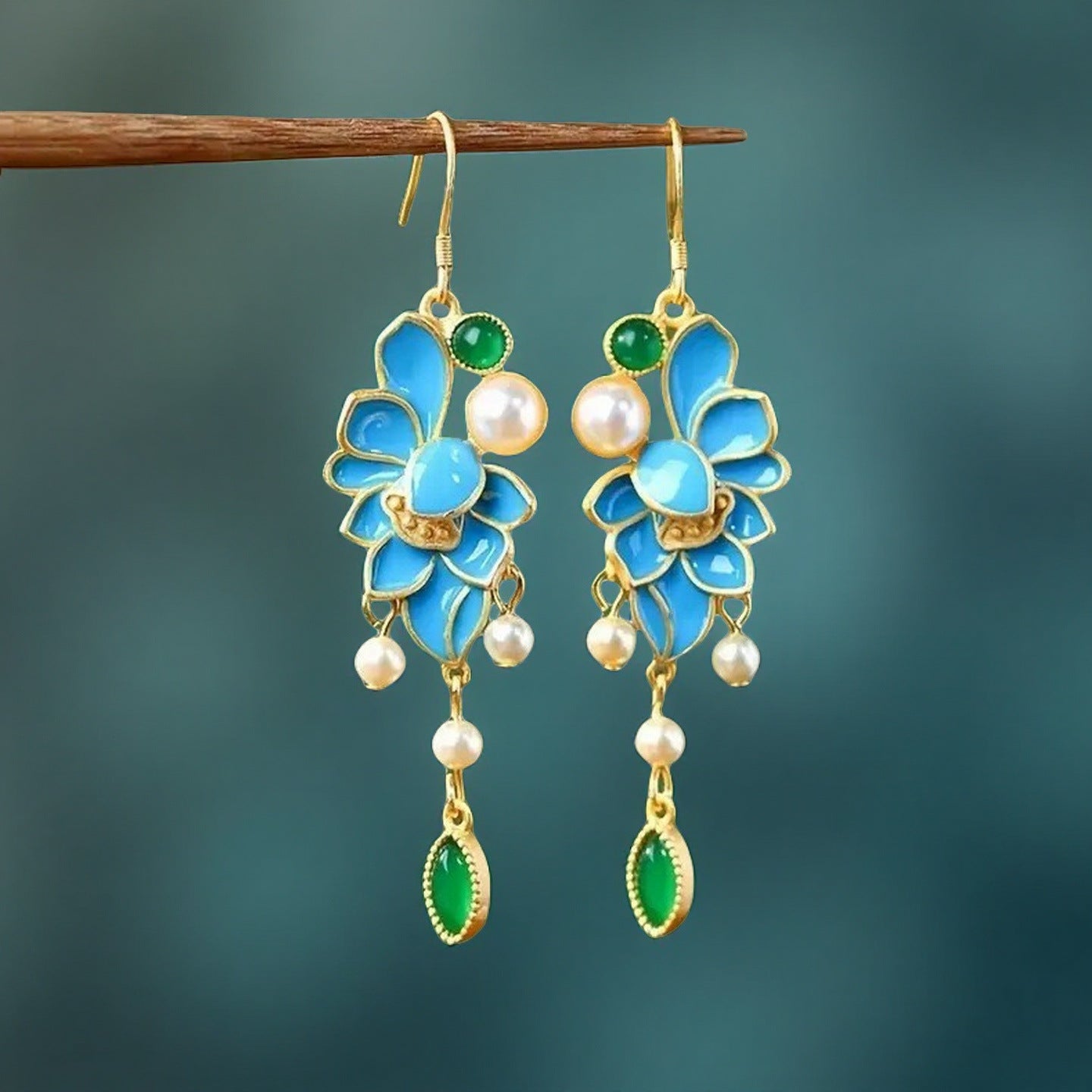 Romantic Pearl Earring for Special Moments