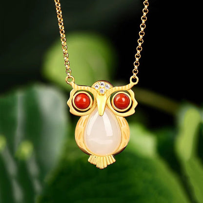 Charming Silver Necklace for Any Occasion