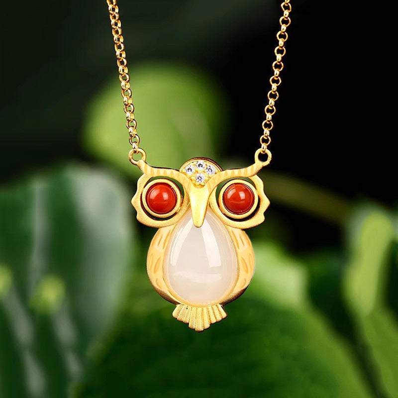 Charming Silver Necklace for Any Occasion