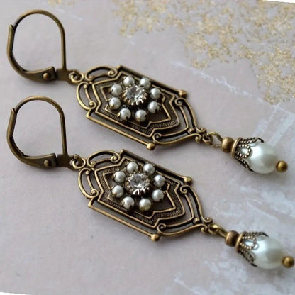 Romantic Pearl Earring for Special Moments