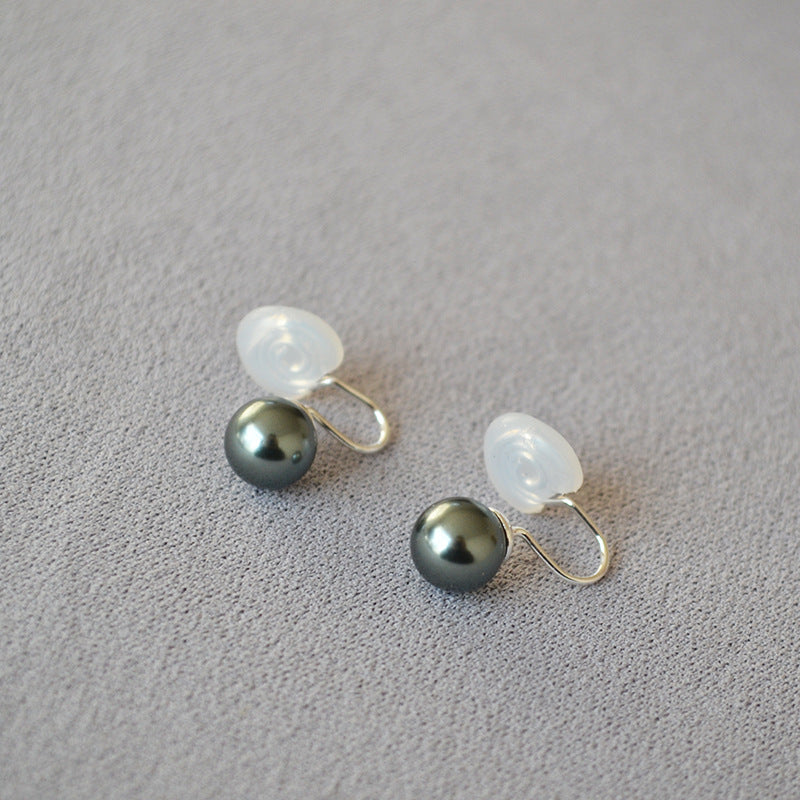 Charming Pearl Earring for Any Occasion