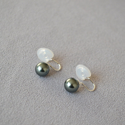 Charming Pearl Earring for Any Occasion