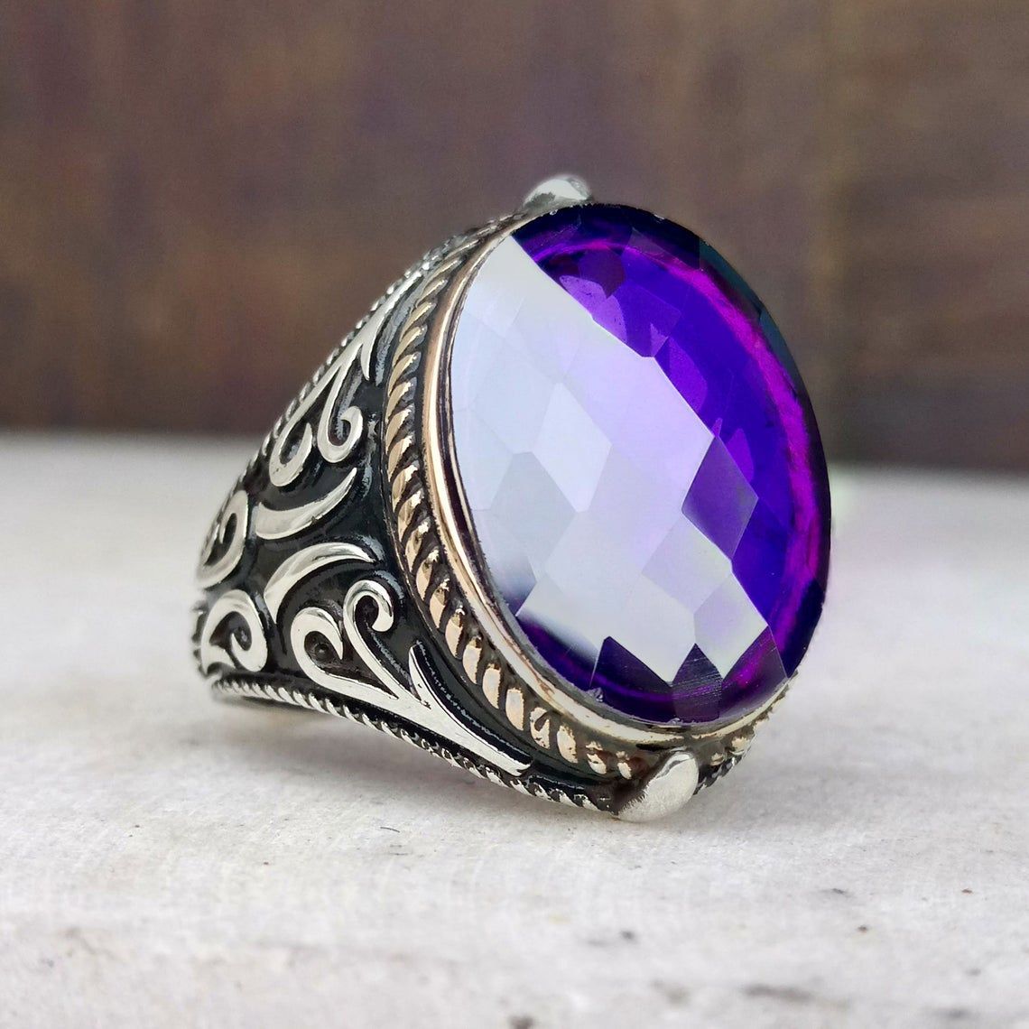 Classic Ring with Timeless Appeal