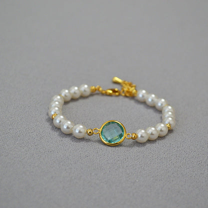 Classic Pearl Bracelet with Timeless Appeal