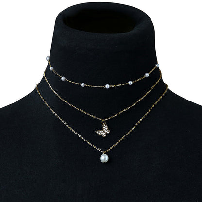 Classic Pearl Necklace with Timeless Appeal