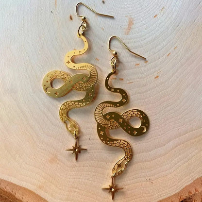 Stunning Gold Earring for Daily Wear