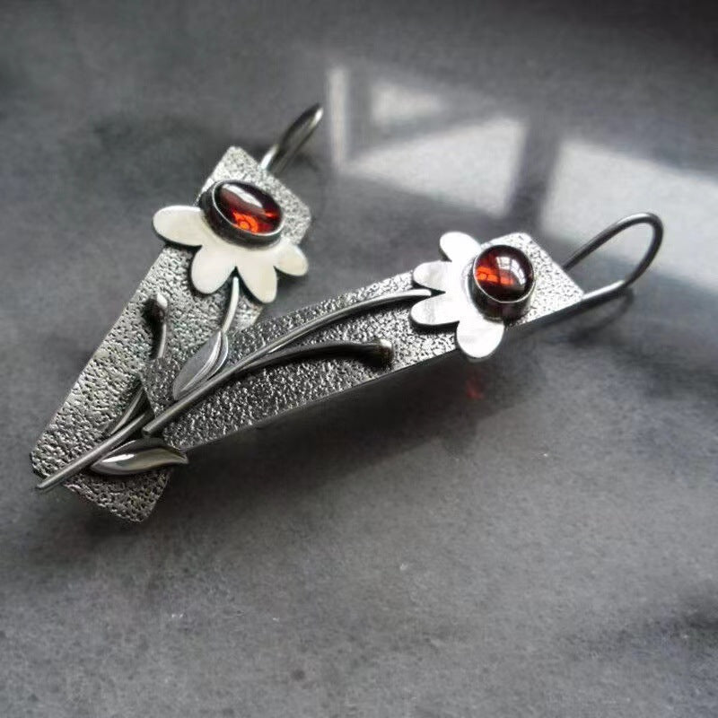 Vintage Handmade Earring