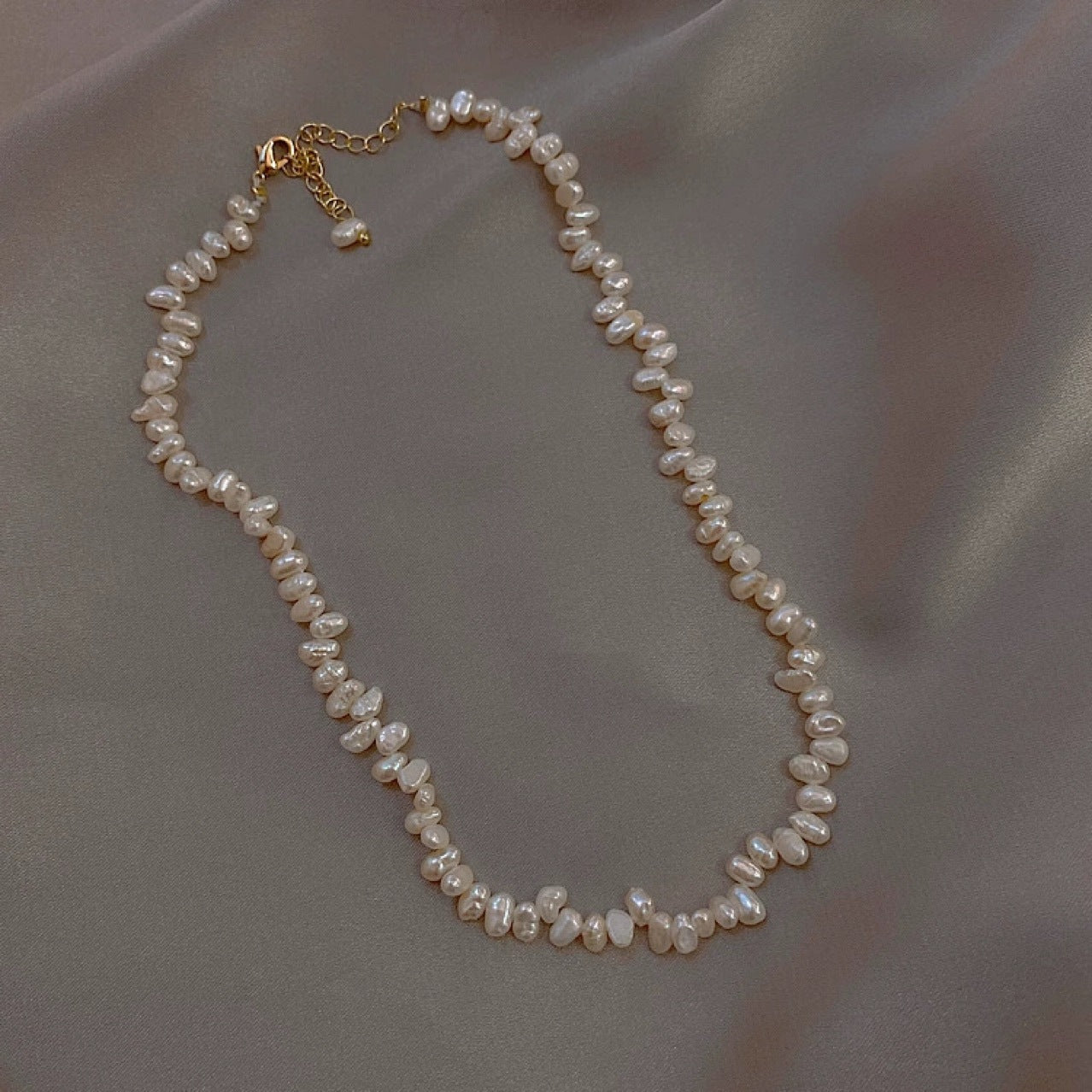 Stunning Pearl Necklace for Daily Wear