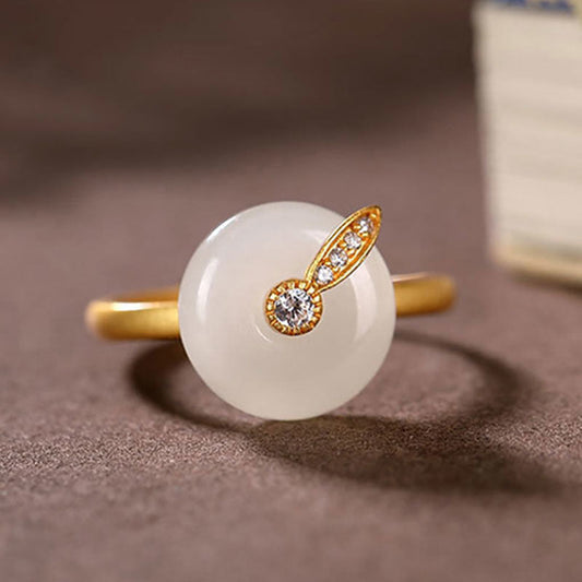 Stunning Gold Earring for Daily Wear