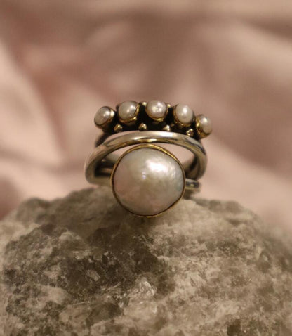 Charming Pearl Ring for Any Occasion