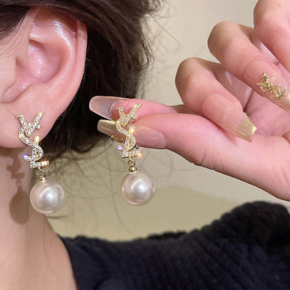 Delicate Artisan Pearl Earring