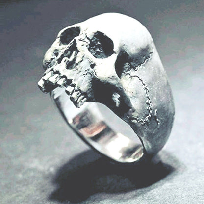 Stunning Silver Ring for Daily Wear