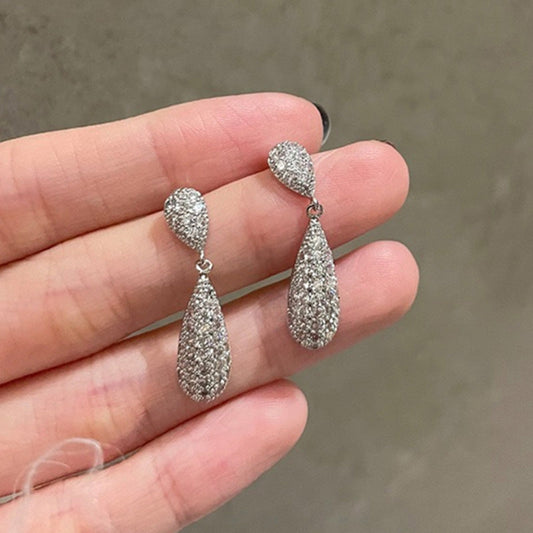 Romantic Earring for Special Moments