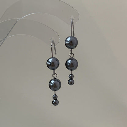 Classic Pearl Earring with Timeless Appeal