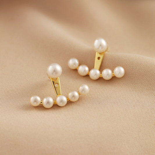 Romantic Silver Earring for Special Moments