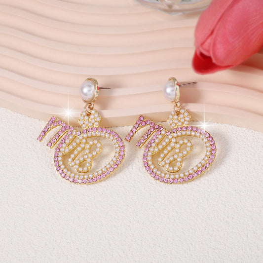 Beautiful Pearl Earring with Unique Style