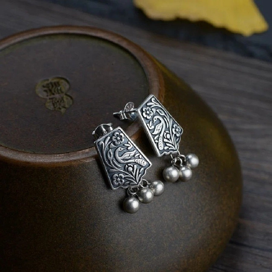 Charming Earring for Any Occasion