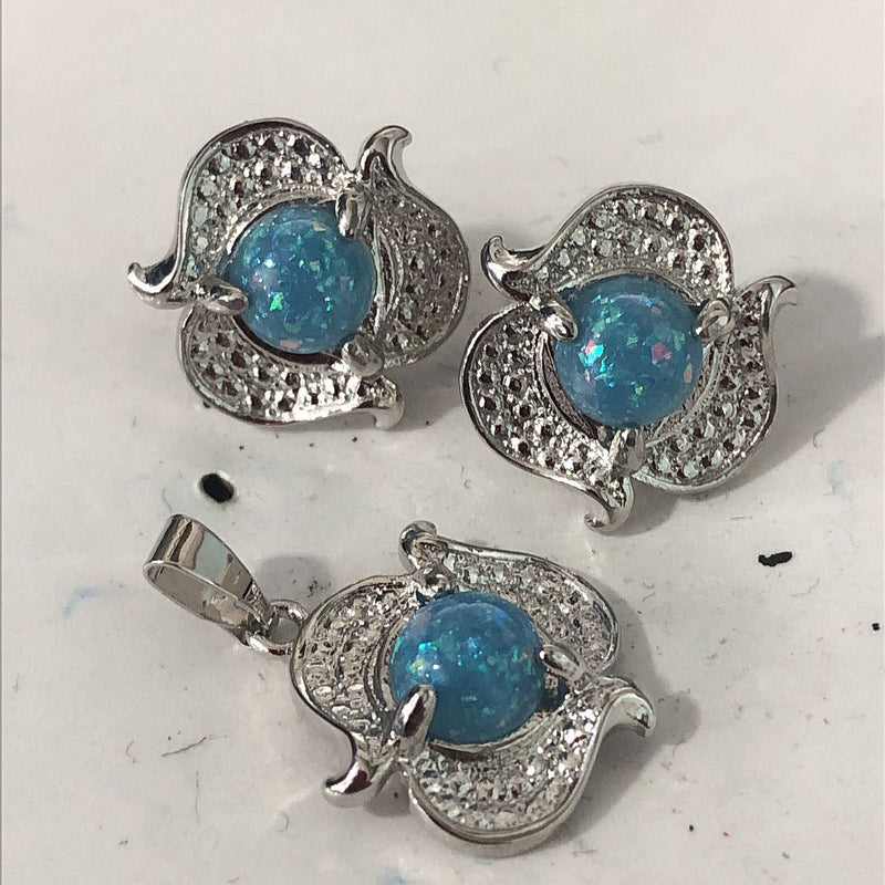 Vintage Handmade Earring