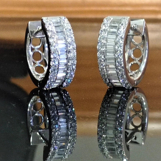 Charming Earring for Any Occasion