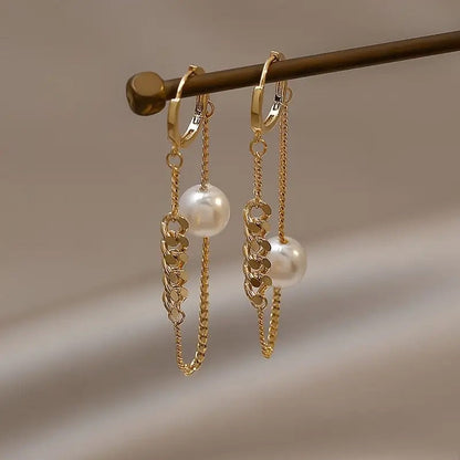 Stunning Pearl Earring for Daily Wear