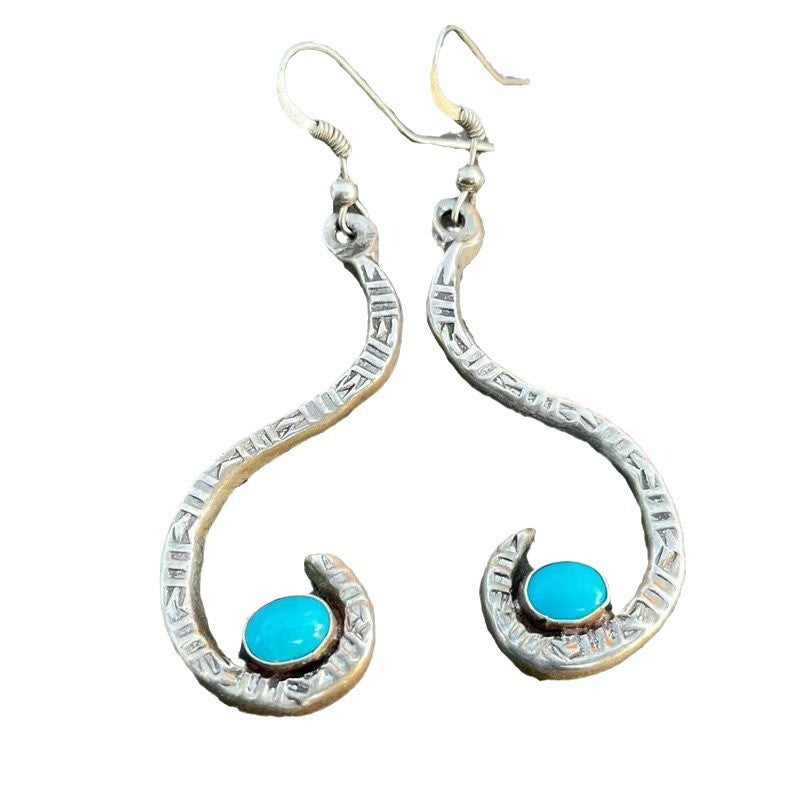 Classic Earring with Timeless Appeal