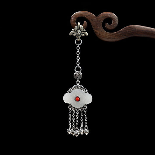 Charming Pendant for Any Occasion