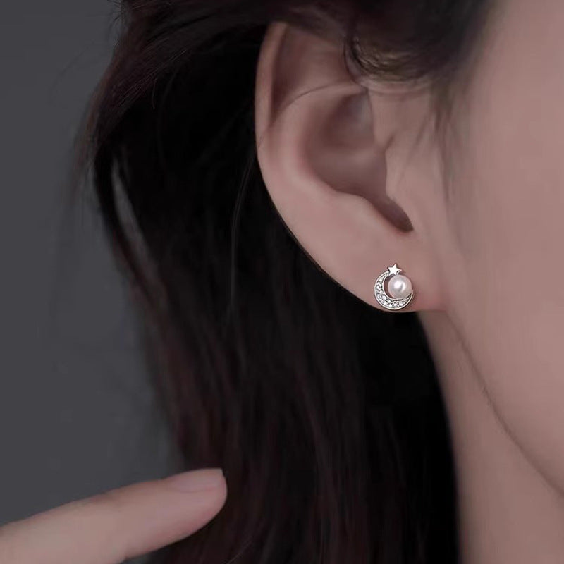 Delicate Artisan Pearl Earring