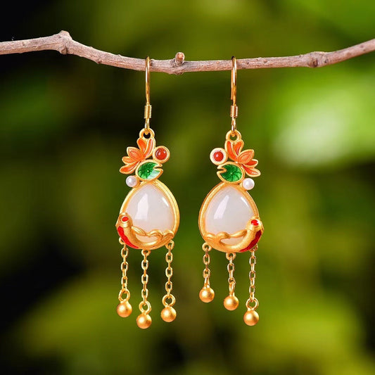Elegant Silver Earring for Every Occasion