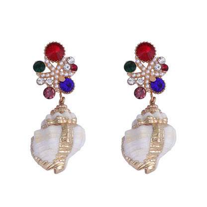 Beautiful Pearl Earring with Unique Style