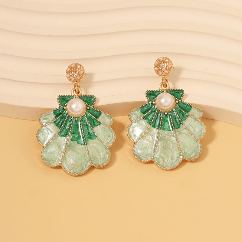 Charming Pearl Earring for Any Occasion