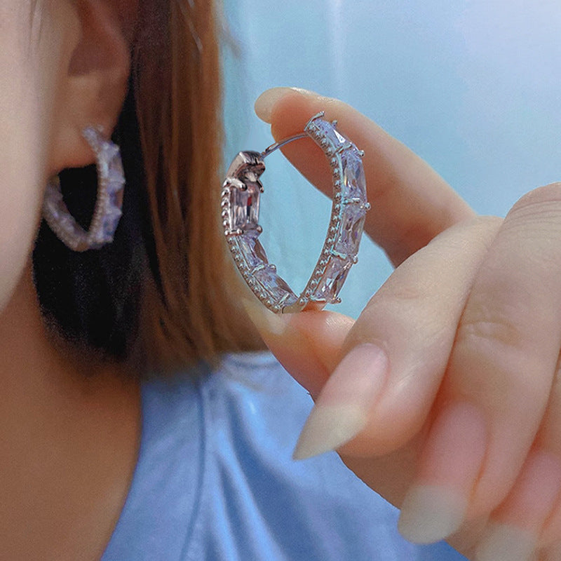 Beautiful Earring with Unique Style