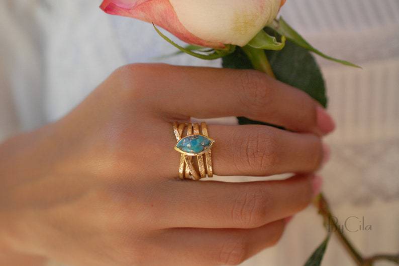 Beautiful Gold Ring with Unique Style