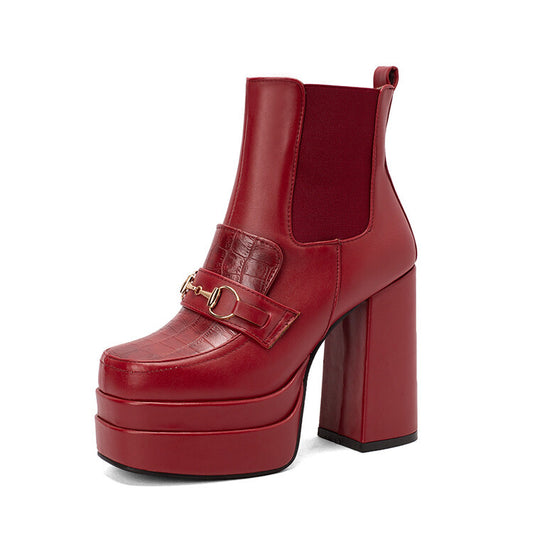 Graceful Orthopedic Boots for Modern Look