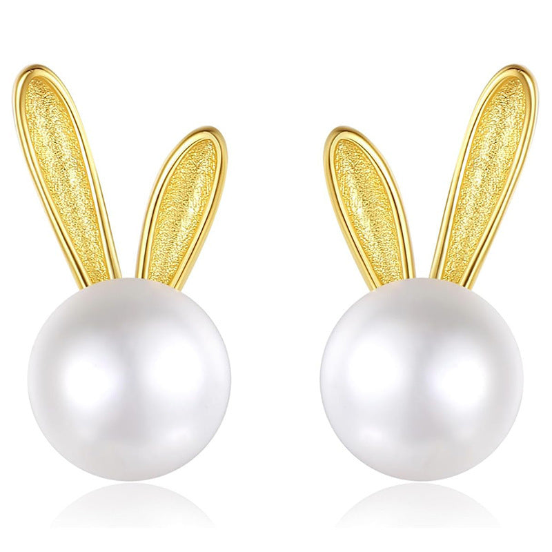 Beautiful Pearl Earring with Unique Style