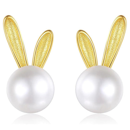 Beautiful Pearl Earring with Unique Style