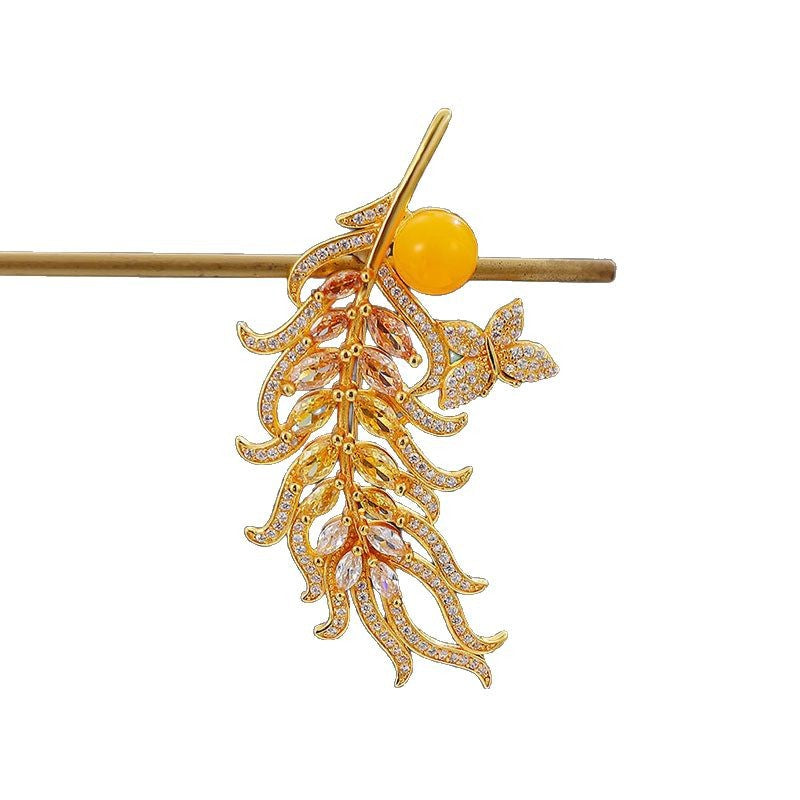 Beautiful Gold Piece with Unique Style