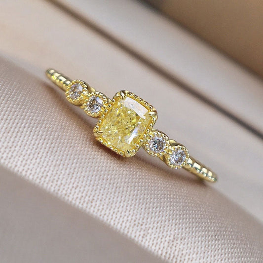 Beautiful Ring with Unique Style
