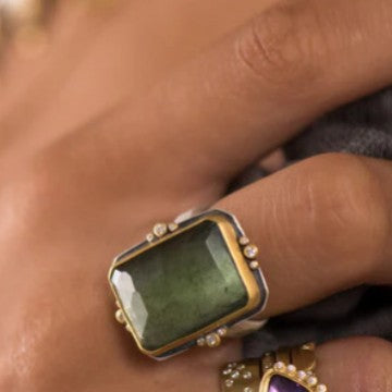 Beautiful Gold Ring with Unique Style